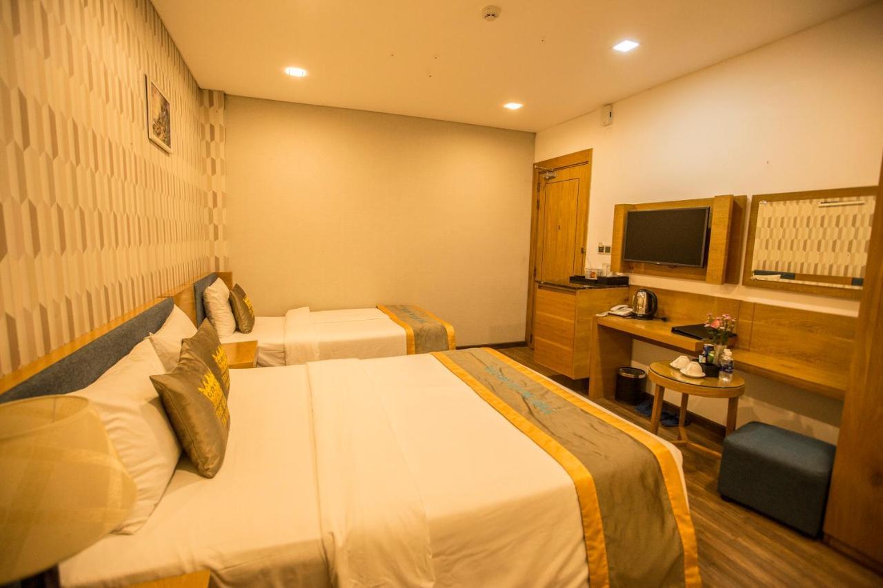 The Blue Airport Hotel Ho Chi Minh City Exterior photo