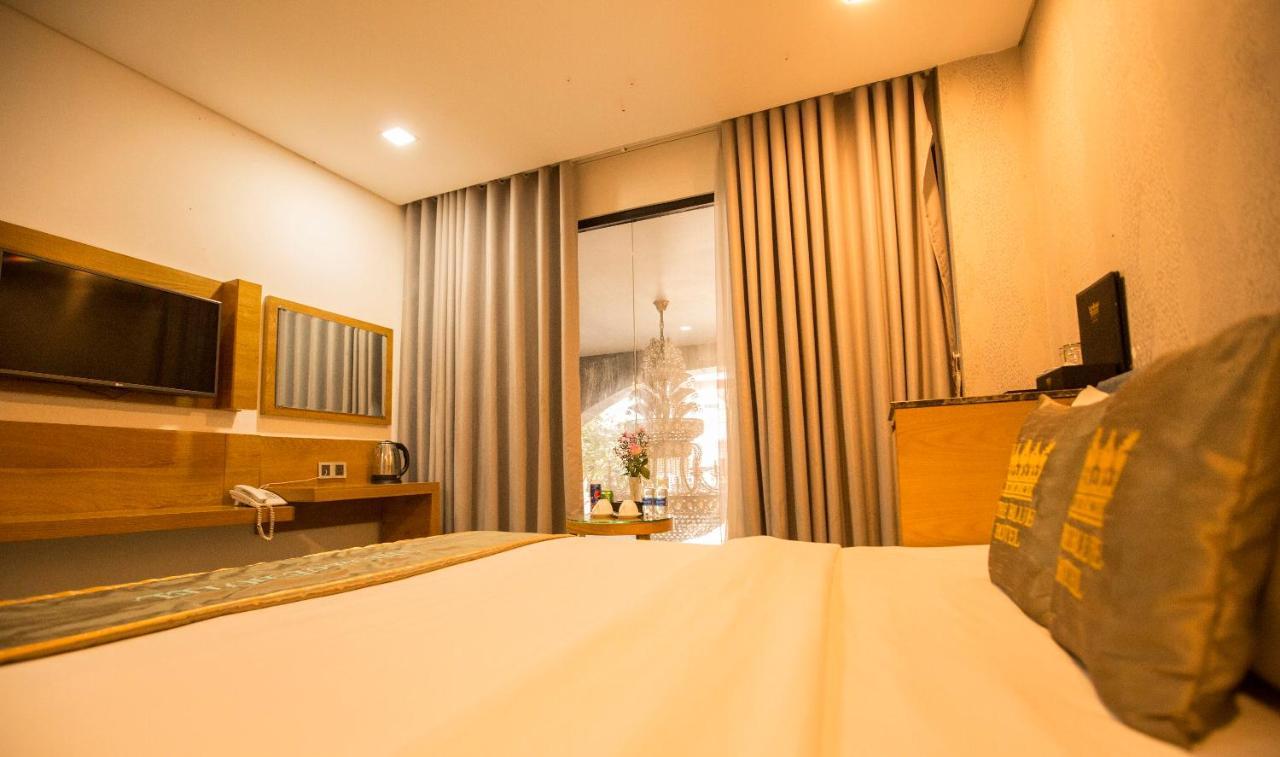 The Blue Airport Hotel Ho Chi Minh City Exterior photo